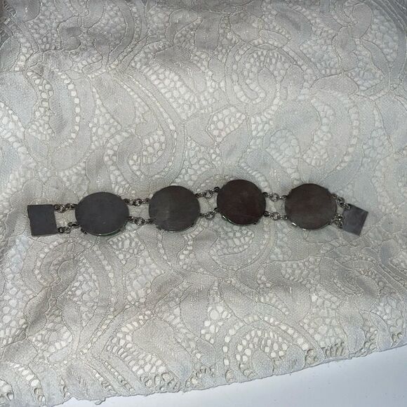 Elegant Vintage Green Aventurine Bracelet - Picture 6 of 9